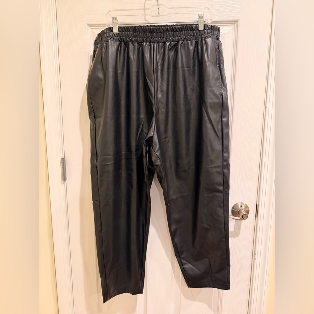 Fabletics Women's Black Track Pants
